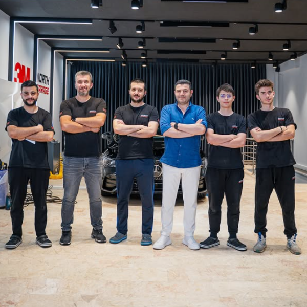 North Garage Uzman Ekibi